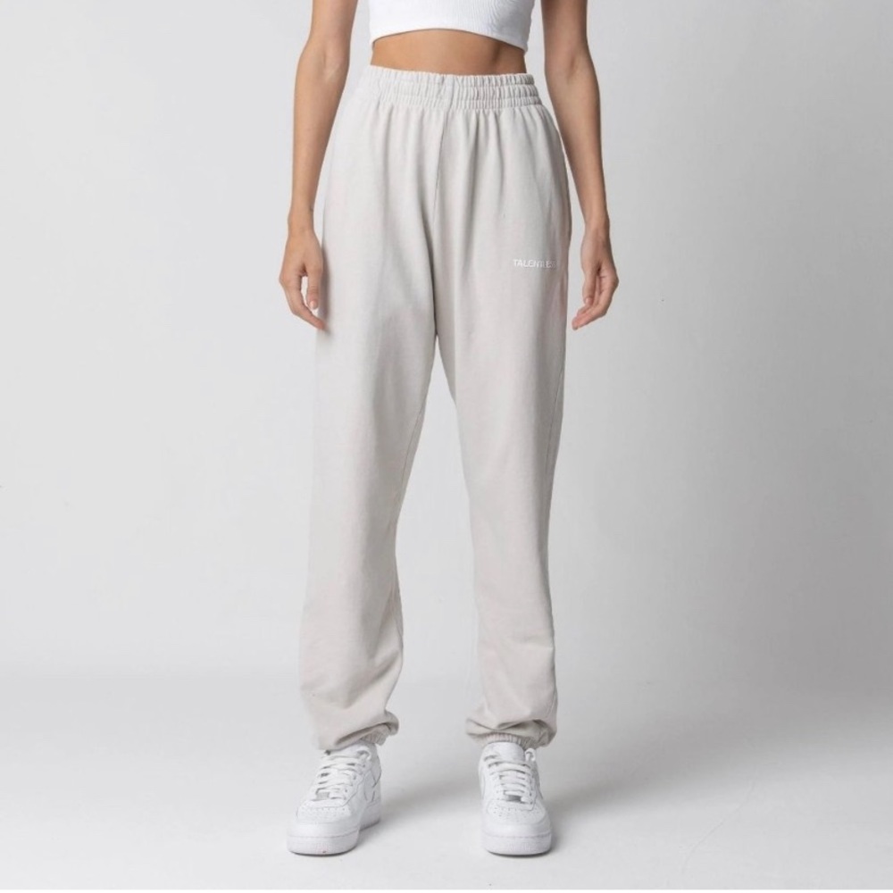 Talentless core cement sweatpants